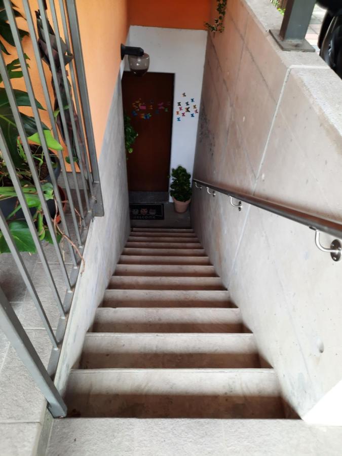 #10Ilnumeroperfetto, Independent Entrance, Private Parking & Garten Morbio Inferiore Exterior foto